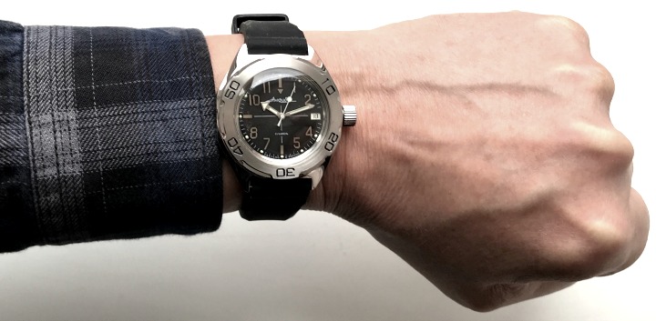 Vostok 670 online case