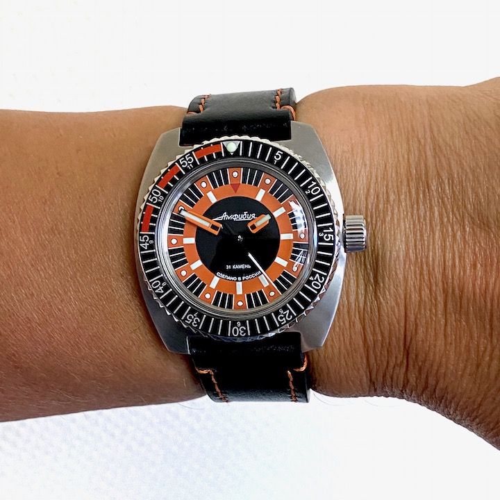 Russian automatic watch VOSTOK AMPHIBIA with SuperLumiNova 